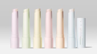 ÚJ, CSILLOGÓ ÁRNYALATOK SQUIRT PLUMPING GLOSS STICK